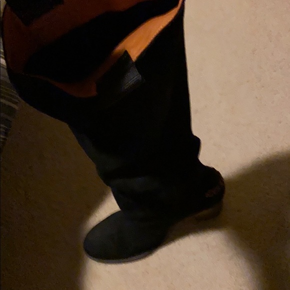 Ladies boots - Picture 3 of 3